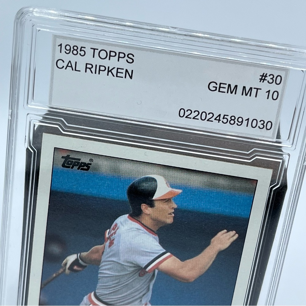 Topps 1985 Cal Ripken Baseball Card - Picture 5 of 8